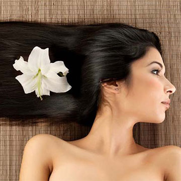 Strengthen Your Hair Roots with these DIY Tips